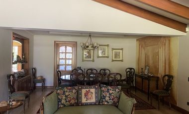 Se vende EXCELENTE CASA, EN LOS ANDES.