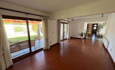 Arriendo casa en Los Adobes de Nogales en Machali