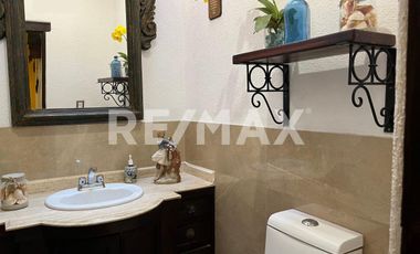 CASA EN VENTA  - (3)