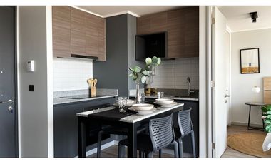 ARRIENDO METRO LO OVALLE / JOSE URETA / LA CISTERNA