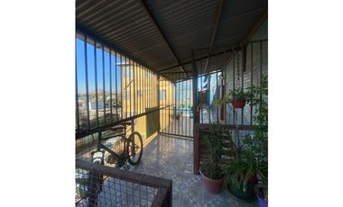 Excelente ubicación y buena distribución 3d1b