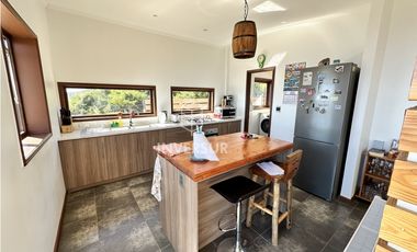 MARAVILLOSA CASA NUEVA EN PARCELA CON VISTA AL MAR COSTA VALDIVIA