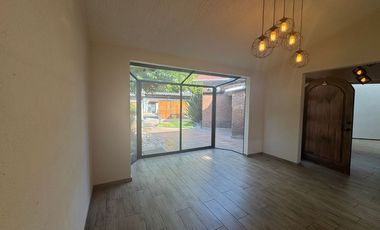 Casa en Venta de 1 piso en Residencial La Virgen, Metepec, en frente del Parque Bicentenario