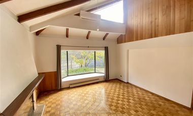 Local Comercial en Arriendo en Lomas de Mirasur, sector Líder Vecino