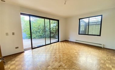 Local Comercial en Arriendo en Lomas de Mirasur, sector Líder Vecino