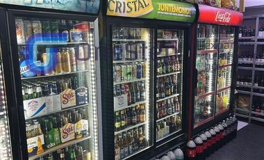 Local Comercial en Venta en DERECHO DE LLAVES DE BOTILLERÍA EN ¡UBICACIÓN TOP!..CON ALTA RENTABILIDAD Y EXCELENTES NÚMEROS. EN VITACURA..