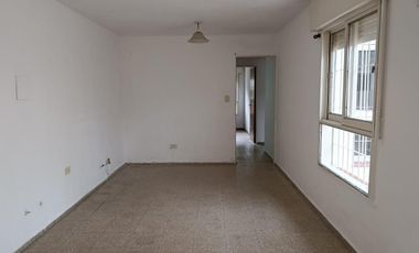 EN ALQUILER. Dpto. 3 dormitorios. Alto Alberdi. CÓRDOBA