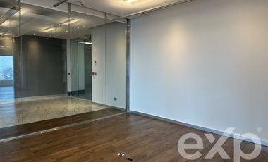 Oficina en Arriendo en AVDA. VITACURA