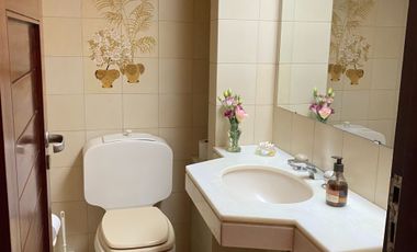 Venta Casa 5 ambientes en Bernal Centro