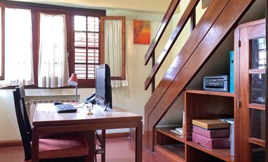 Venta Casa 5 ambientes en Bernal Centro