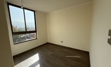 Departamento en Arriendo en 2 dormitorios, 2 baños, 2 estacionamientos!