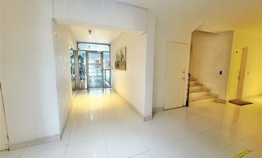 Oficina en Arriendo en Fontova con Santa Elena!!