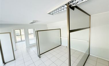 Oficina en Arriendo en Fontova con Santa Elena!!