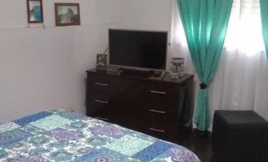 VENTA OPORTUNIDAD / DOS PROPIEDADES INDEPENDIENTES. SOBRE EL MISMO TERRENO /