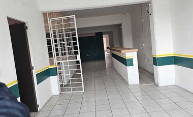 Local Comercial en Ventura Puente: Estudio