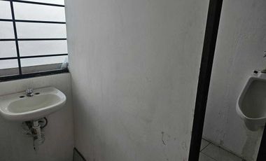 Local Comercial en Ventura Puente: Estudio