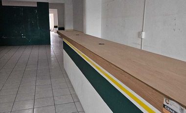 Local Comercial en Ventura Puente: Estudio