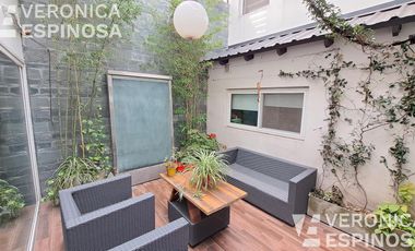 Casa de cuatro ambientes en venta, Haedo.