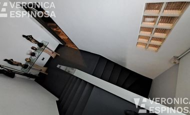 Casa de cuatro ambientes en venta, Haedo.