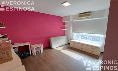 Casa de cuatro ambientes en venta, Haedo.