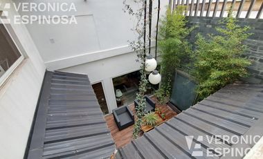 Casa de cuatro ambientes en venta, Haedo.