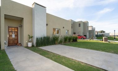 Casa en venta, San Sebastian AREA 2 al Golf