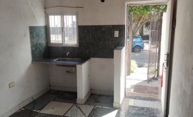 Departamento tipo casa en