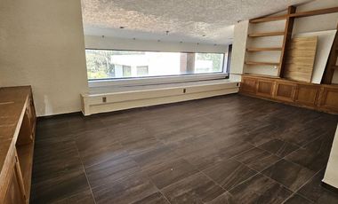 Vendo casa con enorme jardín en Tlalpuente, Tlalpan, CDMX.