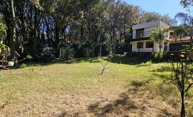 Vendo casa con enorme jardín en Tlalpuente, Tlalpan, CDMX.