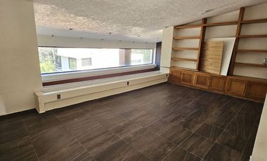 Vendo casa con enorme jardín en Tlalpuente, Tlalpan, CDMX.