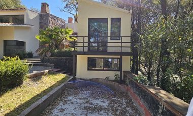 Vendo casa con enorme jardín en Tlalpuente, Tlalpan, CDMX.