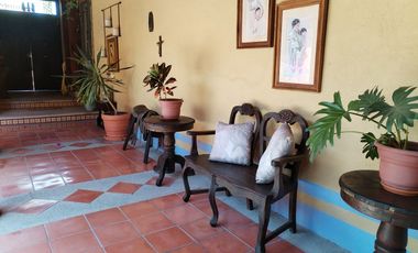 Casa en Club Campestre de un piso estilo hacienda mexicana