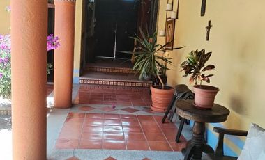 Casa en Club Campestre de un piso estilo hacienda mexicana