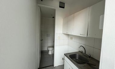 ARRIENDO DE OFICINA EN CIUDAD EMPRESARIAL DE HUECHURABA