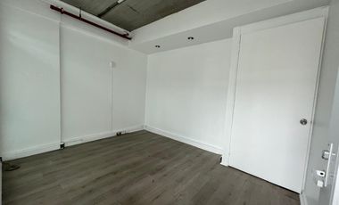 ARRIENDO DE OFICINA EN CIUDAD EMPRESARIAL DE HUECHURABA
