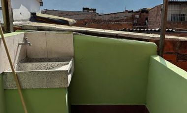 Casa en Arriendo Ubicado en Itagüí Codigo 35