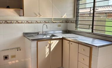 Casa en Arriendo Ubicado en Itagüí Codigo 35