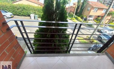 Casa en Arriendo Ubicado en Envigado Codigo 5902