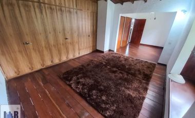 Casa en Arriendo Ubicado en Envigado Codigo 5903
