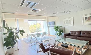 Oficina en Venta en A pasos del Portal La Dehesa