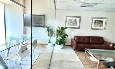 Oficina en Venta en A pasos del Portal La Dehesa