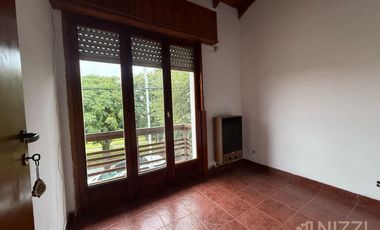 PH ideal 2 viviendas - Excelente entorno