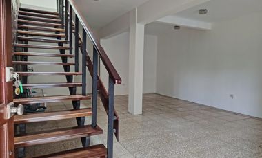 Venta Casa Barrio del Seguro 4 dormitorios WenD