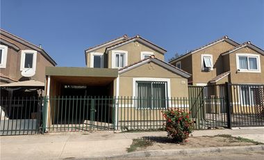 Se vende casa 3D+3B+E Los Ciruelos