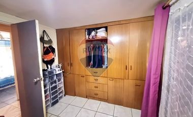 Amplia casa con excelente conectividad