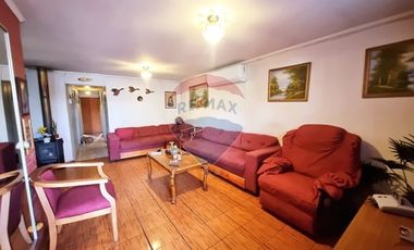 Amplia casa con excelente conectividad