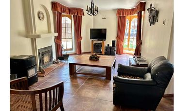 Se VENDE casa en Machalí  en 1010 m2 terreno