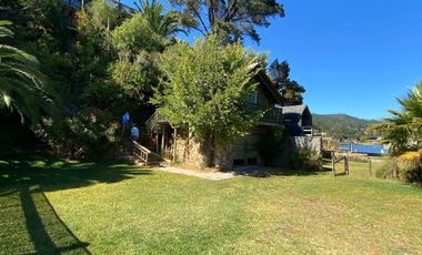 INMEJORABLE CASA EN ORILLA DE LAGO VICHUQUEN