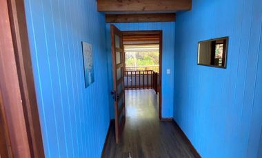 INMEJORABLE CASA EN ORILLA DE LAGO VICHUQUEN