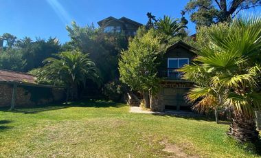 INMEJORABLE CASA EN ORILLA DE LAGO VICHUQUEN